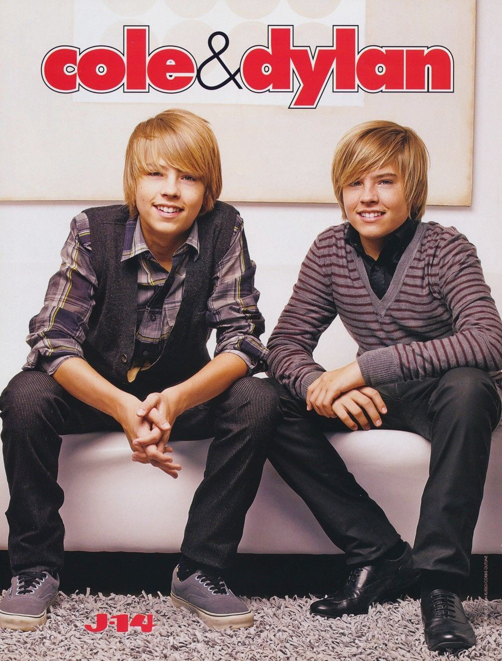 6 cặp anh chị em quyền lực nhất Hollywood: Chị em Hadid, Fanning cực phẩm, nh&agrave; Kardashian v&agrave; Zack & Cody to&agrave;n rich kid - Ảnh 10.