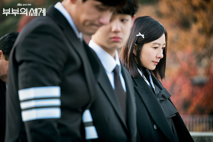 Universal introductory knowledge of Marriage World to anyone who has just sniffed on the most popular 19+ affair drama in Korea - Photo 10. Universal introductory knowledge of Marriage World to anyone who has just sniffed on the most popular 19+ affair drama in Korea - Photo 10.