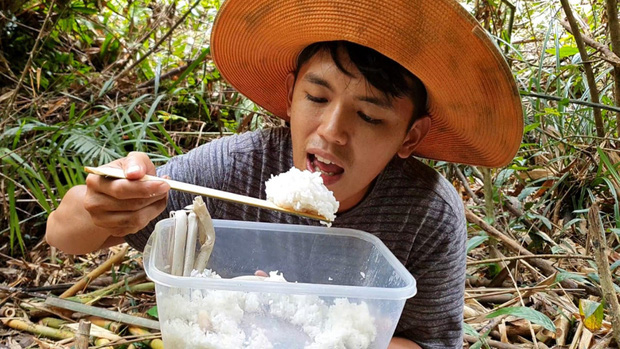 Youtube phụ hồ Sang Vlog đứng trước nguy cơ xo&aacute; sổ k&ecirc;nh, bị cơ quan chức năng triệu tập v&igrave; vi phạm luật trong khi l&agrave;m vlog - Ảnh 3.