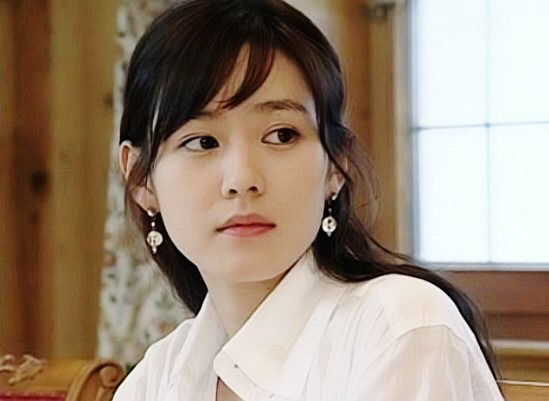 Xưa kia Son Ye Jin tô son nhạt toẹt, để tóc sên sến mà vẫn đẹp ngây dại - Ảnh 5.