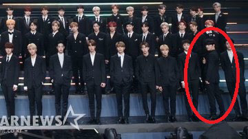 Giữa rừng mỹ nam an tĩnh của Kpop bất ngờ xuất hiện 1 si&ecirc;u mẫu li&ecirc;n tục tạo d&aacute;ng kh&aacute;c người! - Ảnh 2.