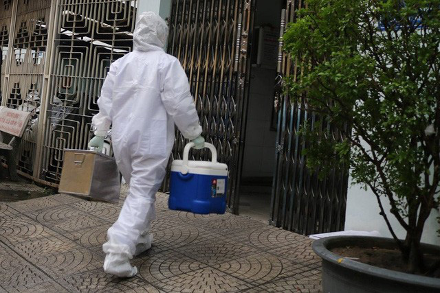 Hải Ph&ograve;ng l&ecirc;n tiếng về chuyện mua m&aacute;y x&eacute;t nghiệm COVID-19 gần 10 tỷ - Ảnh 1.