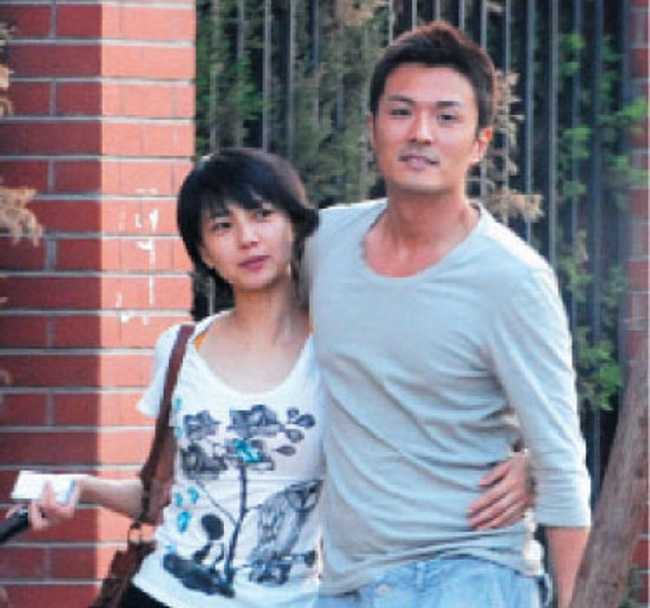 Chu Chỉ Nhược đẹp nhất lịch sử Cao Vi&ecirc;n Vi&ecirc;n: T&igrave;nh trường rắc rối, bị tố l&agrave; tiểu tam v&agrave; c&aacute;i kết đẹp b&ecirc;n người t&igrave;nh k&eacute;m tuổi - Ảnh 5.