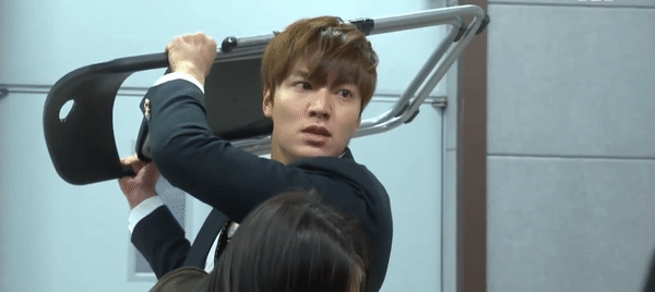 Phải gọi Lee Min Ho l&agrave; nam diễn vi&ecirc;n c&oacute; sắc m&agrave; thiếu hương thật rồi, đến tận 2020 vẫn diễn chẳng kh&aacute;c g&igrave; thời Goo Jun Pyo! - Ảnh 10.