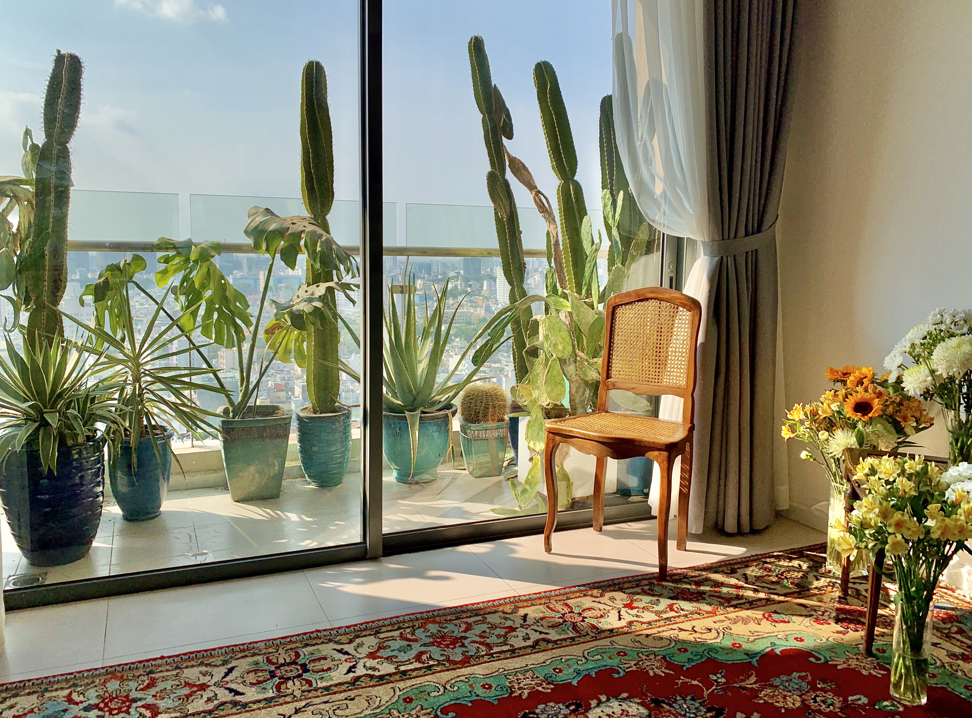 Nhà thuê nhưng Khánh Linh vẫn chi tới 400 triệu tiền decor, tủ mua tít bên Pháp mất 3 tháng mới ship về đến nơi - Ảnh 1. Nhà thuê nhưng Khánh Linh vẫn chi tới 400 triệu tiền decor, tủ mua tít bên Pháp mất 3 tháng mới ship về đến nơi - Ảnh 1.