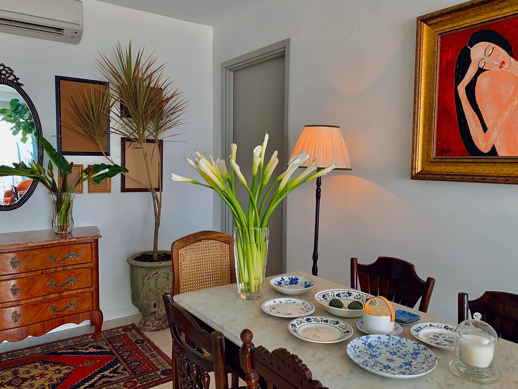 Nhà thuê nhưng Khánh Linh vẫn chi tới 400 triệu tiền decor, tủ mua tít bên Pháp mất 3 tháng mới ship về đến nơi - Ảnh 12. Nhà thuê nhưng Khánh Linh vẫn chi tới 400 triệu tiền decor, tủ mua tít bên Pháp mất 3 tháng mới ship về đến nơi - Ảnh 12.