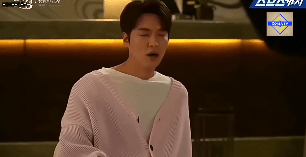 Lee Min Ho ngẩn ngơ trước nhan sắc Kim Go Eun ở hậu trường Qu&acirc;n Vương Bất Diệt, ai c&ograve;n ch&ecirc; đ&ocirc;i n&agrave;y thiếu muối nữa kh&ocirc;ng ta? - Ảnh 5.