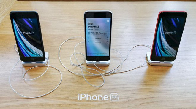 iPhone SE 2020 l&agrave; canh bạc th&agrave;nh c&ocirc;ng của Apple tại Trung Quốc, nhưng tất cả chỉ l&agrave; tạm thời - Ảnh 2.