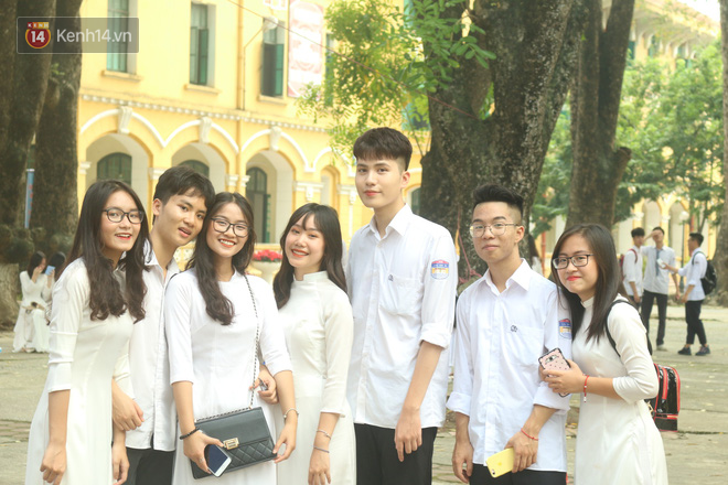TP.HCM sẽ cho học sinh học 2 buổi/ngày từ 4/5 - Ảnh 1. TP.HCM sẽ cho học sinh học 2 buổi/ngày từ 4/5 - Ảnh 1.