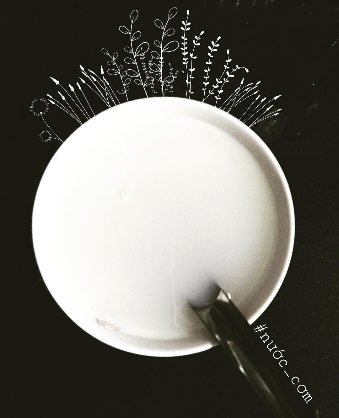 Ch&eacute;n nước cơm tuổi thơ từng lớn l&ecirc;n c&ugrave;ng biết bao thế hệ: C&oacute; người cho rằng uống c&ograve;n ngon hơn sữa, giờ muốn thử lại cũng kh&oacute; - Ảnh 6.