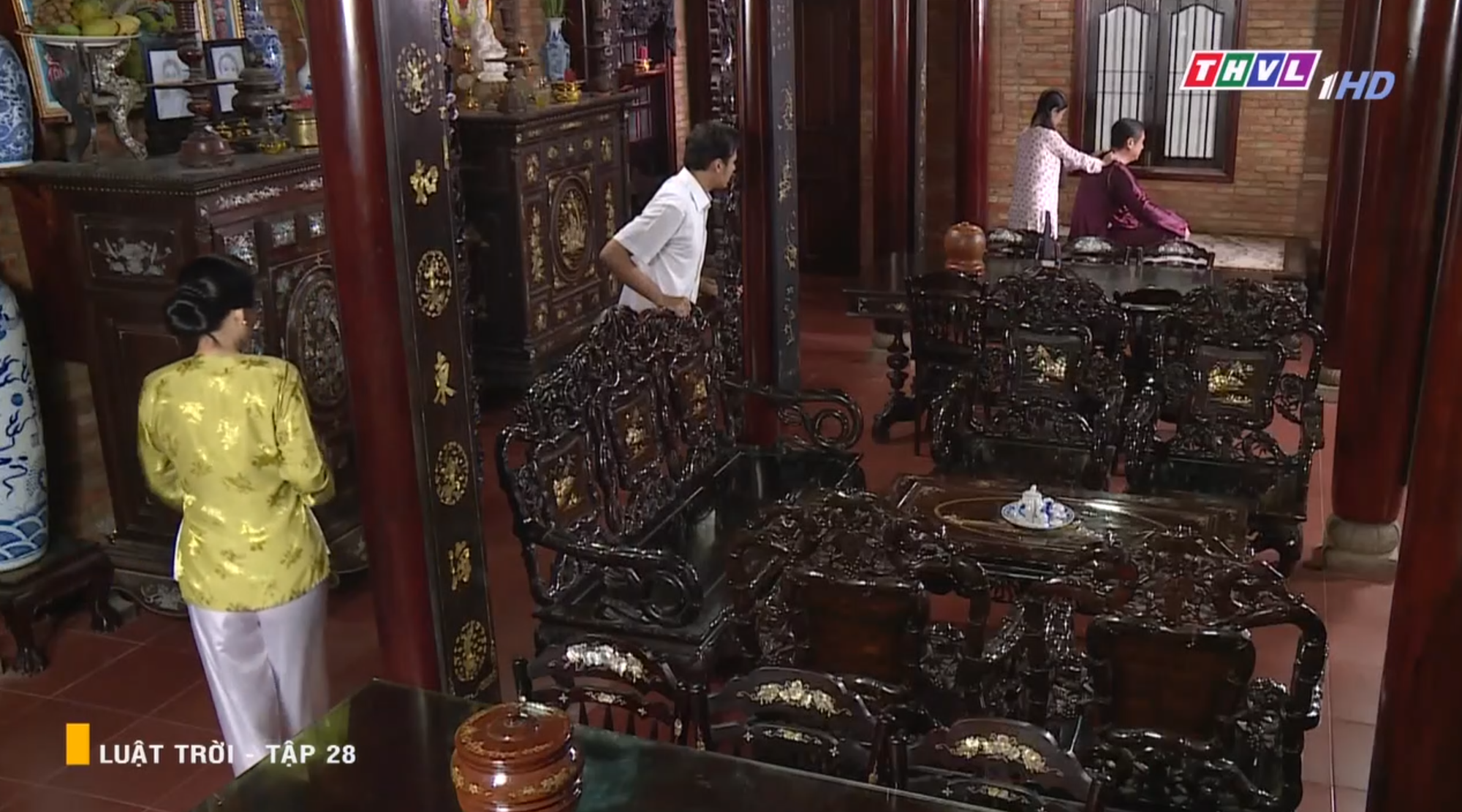 Phát hiện năng khiếu mới của Ngọc Lan trong Luật Trời tập 28: Đặt điều phi lý cỡ nào cũng sẽ thành hiện thực, ủa lạ ta? - Ảnh 2. Phát hiện năng khiếu mới của Ngọc Lan trong Luật Trời tập 28: Đặt điều phi lý cỡ nào cũng sẽ thành hiện thực, ủa lạ ta? - Ảnh 2.