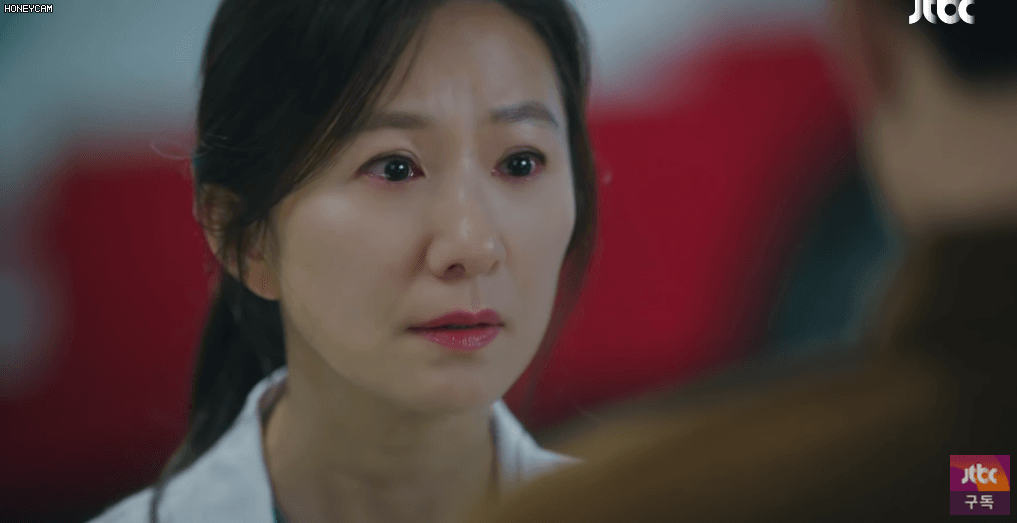 Ớn lạnh với triết l&yacute; ngoại t&igrave;nh của chồng Kim Hee Ae ở Thế Giới H&ocirc;n Nh&acirc;n tập 3: T&ocirc;i ph&aacute;t đi&ecirc;n v&igrave; c&ugrave;ng l&uacute;c y&ecirc;u hai người - Ảnh 1.