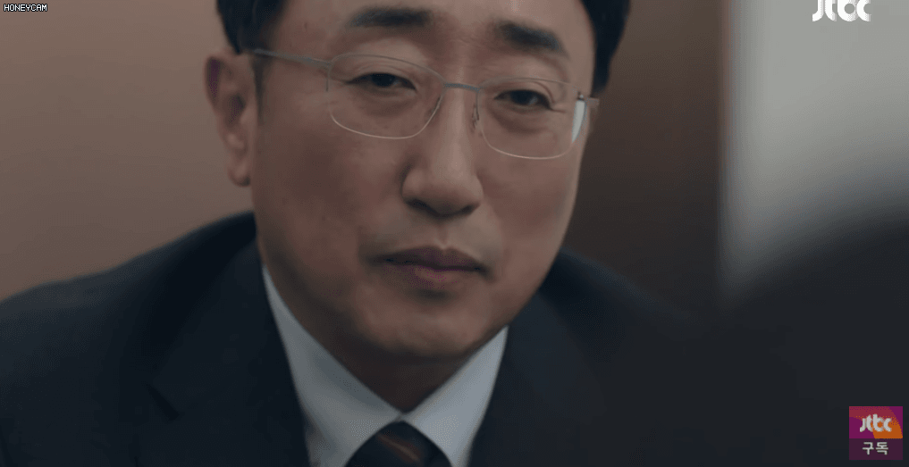 Ớn lạnh với triết l&yacute; ngoại t&igrave;nh của chồng Kim Hee Ae ở Thế Giới H&ocirc;n Nh&acirc;n tập 3: T&ocirc;i ph&aacute;t đi&ecirc;n v&igrave; c&ugrave;ng l&uacute;c y&ecirc;u hai người - Ảnh 4.