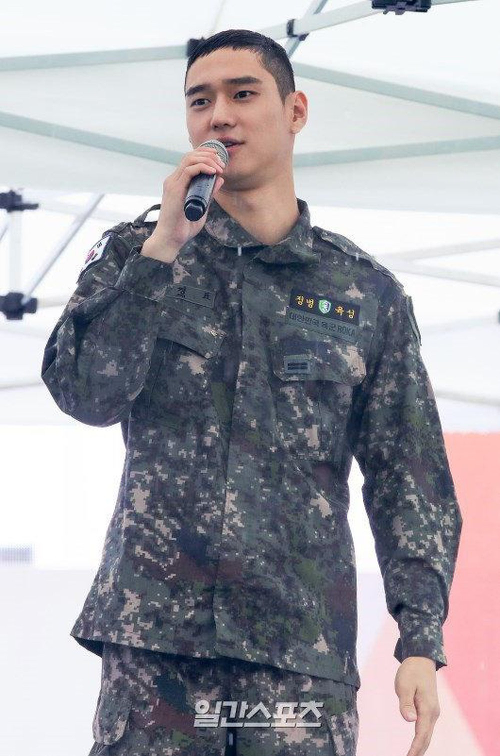 X&oacute;m ngh&egrave;o Reply 1988 thay đổi ch&oacute;ng v&aacute;nh sau 5 năm: Choi Taek bị đồn ph&aacute; hoại hạnh ph&uacute;c gia đ&igrave;nh Song Hye Kyo, nữ ch&iacute;nh flop đi l&agrave;m Youtuber - Ảnh 29.