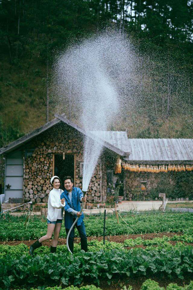 Cuộc hội thoại đậm ngôn tình của vợ chồng Nhã Phương - Trường Giang: Cứ mãi lãng mạn thế này netizen không phát ghen sao được! - Ảnh 3.