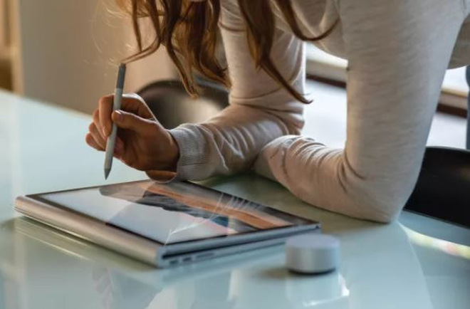 Surface Book 3 đối đầu với MacBook Pro 2020: Kẻ t&aacute;m lạng, người nửa c&acirc;n, xứng danh anh h&agrave;o laptop thế giới - Ảnh 4.