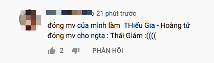 Thương thay cho Đức Phúc - Erik: Đóng MV của mình thì làm thiếu gia, ngôi sao hạng A, được dịp làm cameo cho Hòa Minzy lại vào vai... thái giám - Ảnh 15.