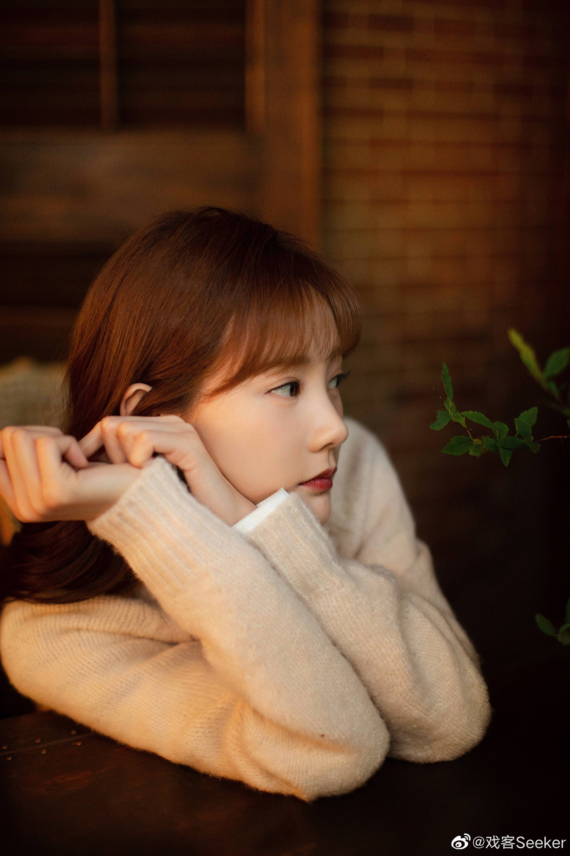 C&aacute; Mực Hầm Mật 2 vừa khoe ảnh khai m&aacute;y, netizen đ&atilde; vội ch&ecirc; nữ ch&iacute;nh qu&aacute; trẻ để Hồ Nhất Thi&ecirc;n l&aacute;i m&aacute;y bay - Ảnh 16.