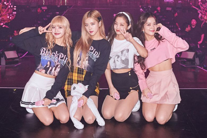 BLACKPINK lại bị Knet cà khịa là bất tài, như con rối chỉ dựa vào Teddy khi thấy fan thuê xe tải uy hiếp YG trước thềm comeback - Ảnh 3.