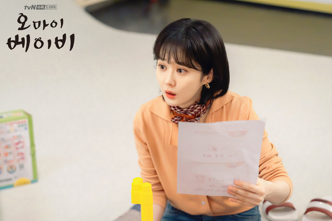 Style của Jang Nara trong phim mới: Cực hay ho, dù có vài lần diện đồ bà thím cũng không dìm nổi nhan sắc ma cà rồng - Ảnh 3.