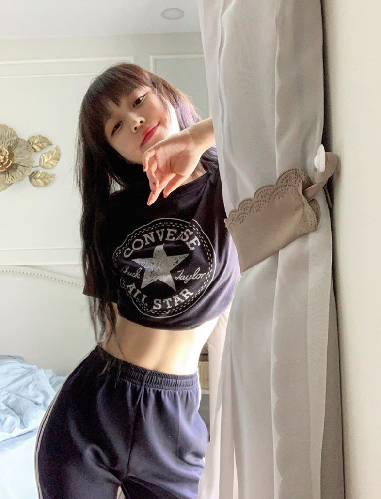 Loạt số đo kỷ lục của d&agrave;n mỹ nh&acirc;n Vbiz: To&agrave;n body đ&aacute;ng nể, Ngọc Trinh bị đ&agrave;n em vượt mặt - Ảnh 6.