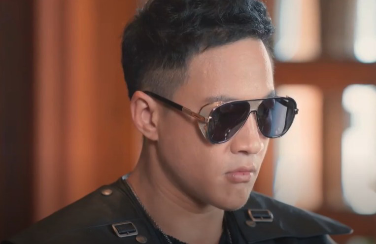 Mong đỏ mắt nhưng vừa l&ecirc;n s&oacute;ng Bỉ Ngạn Hoa đ&atilde; bị ch&ecirc; tả tơi, sai nhất l&agrave; tạo h&igrave;nh của H&agrave; Nhuận Đ&ocirc;ng - Ảnh 12.