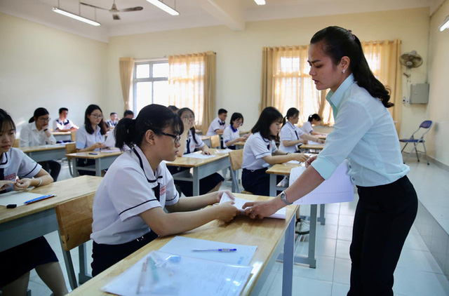 Hà Nội: 4 đối tượng được tuyển thẳng vào lớp 10 năm học 2020 - 2021 - Ảnh 1.