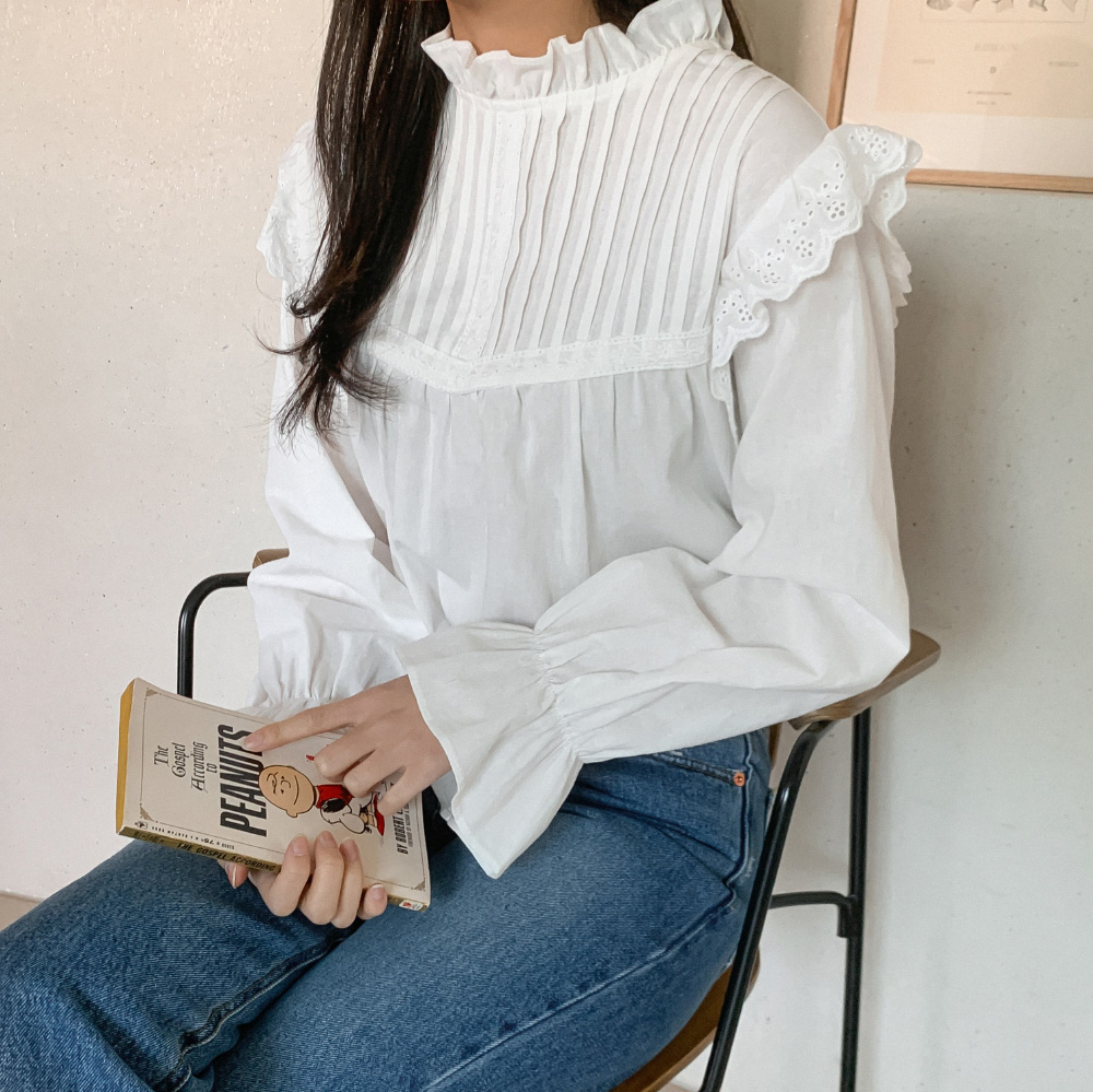 Không khoái lắm dáng áo nhàn nhạt, Park Min Young mê mấy kiểu áo blouse rất điệu mà cũng rất sang này cơ! - Ảnh 11.
