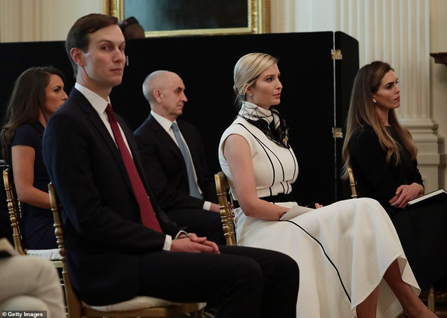 Từng bị chê ăn mặc phản cảm và thân hình tăng cân quá đà, Ivanka Trump mới đây gây bất ngờ với diện mạo lột xác  - Ảnh 5.