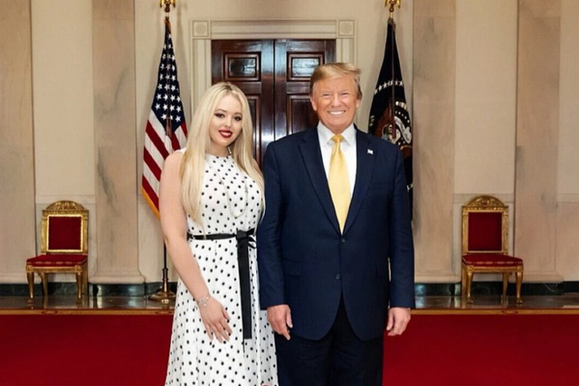 Bị nói lãng quên Tiffany Trump, không gửi lời chúc con gái tốt nghiệp đại học, Tổng thống Mỹ đã dập tắt tin đồn bằng hành động trên MXH - Ảnh 2.