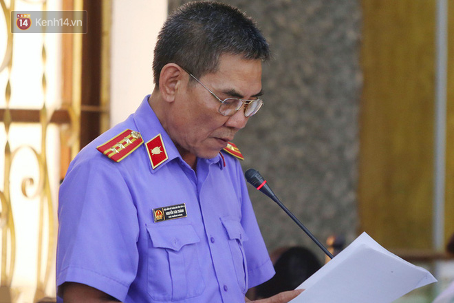 Hai người nhận hơn 2 tỷ đồng để nâng điểm kỳ thi THPT quốc gia ở Sơn La bị đề nghị 23-25 năm tù - Ảnh 2.