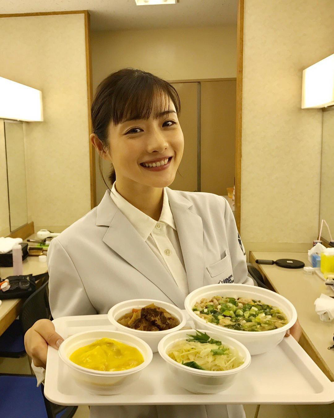 Nàng Kim Tae Hee nước Nhật luôn nhai 30 lần trước khi nuốt, trung thành với 3 loại thực phẩm để giảm từ 62kg xuống 45kg - Ảnh 6.