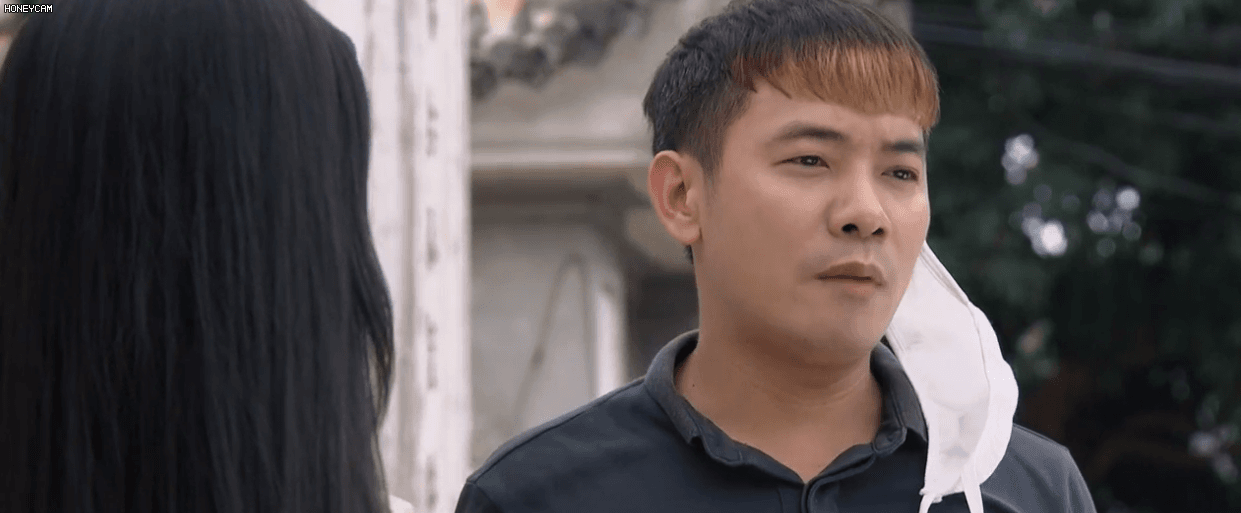 Mới tập tành lên phố làm ăn, bạn trai Phương Oanh đã lăm le lái máy bay bà già ở Những Ngày Không Quên tập 35? - Ảnh 4. Mới tập tành lên phố làm ăn, bạn trai Phương Oanh đã lăm le lái máy bay bà già ở Những Ngày Không Quên tập 35? - Ảnh 4.