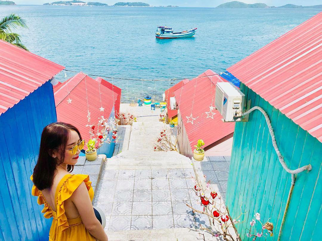 Khắp Việt Nam có những homestay chỉ cần mở cửa ra là thấy biển ngay trước mặt, xinh đến nỗi ai cũng ngỡ chỉ có trong phim - Ảnh 46.