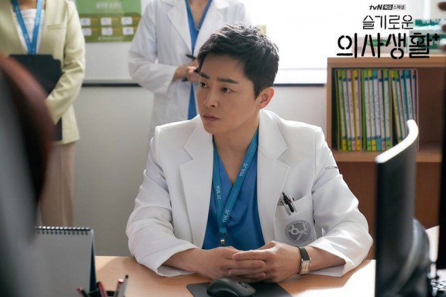 Đầy nhân văn và chân thật, Hospital Playlist chính là phim y khoa hay nhất xứ Hàn lúc này! - Ảnh 16.