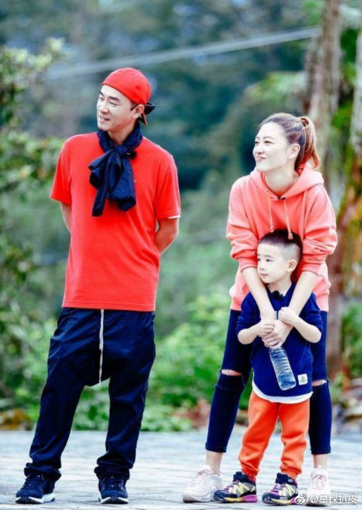 Á hậu Hong Kong hạ sinh quý tử thứ 2 cho Vi Tiểu Bảo khổ nhất Cbiz, netizen xuýt xoa ngưỡng mộ gia đình kiểu mẫu - Ảnh 6.