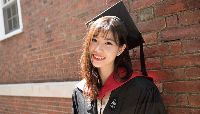 Chuyện về nữ sinh từ chối v&agrave;o trường đại học h&agrave;ng đầu Trung Quốc: 20 tuổi trở th&agrave;nh mẹ đơn th&acirc;n, 2 năm sau đ&atilde; l&agrave;m n&ecirc;n điều phi thường - Ảnh 2.