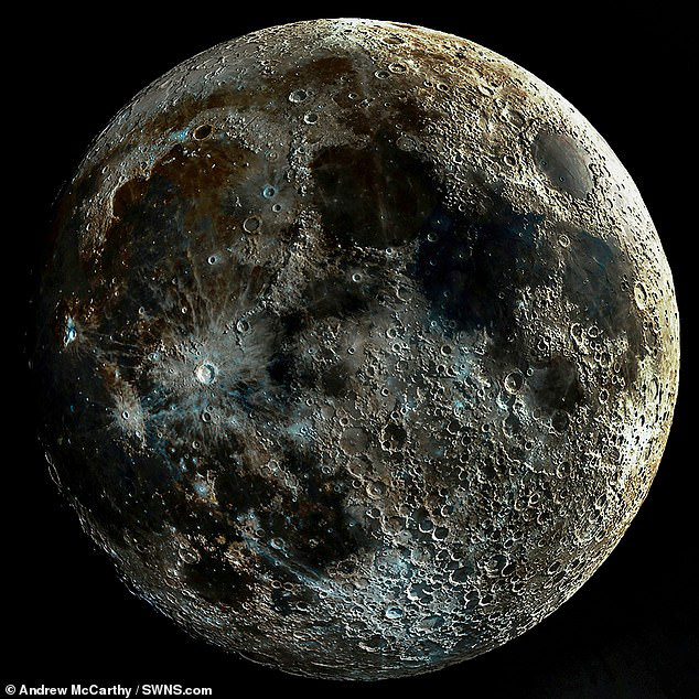 Ấn tượng bức ảnh chụp bề mặt của mặt trăng rõ nhất thế giới, từng miệng núi lửa hiện lên chi tiết hơn bao giờ hết - Ảnh 1.