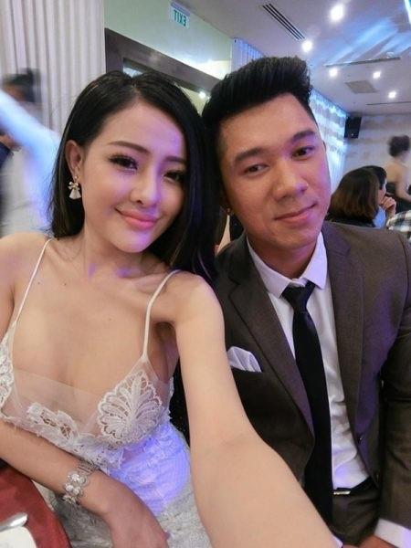 Ngân 98 lại bị phản ứng dữ dội khi vô tư chạm vùng kín Lương Bằng Quang lúc đang livestream - Ảnh 4.