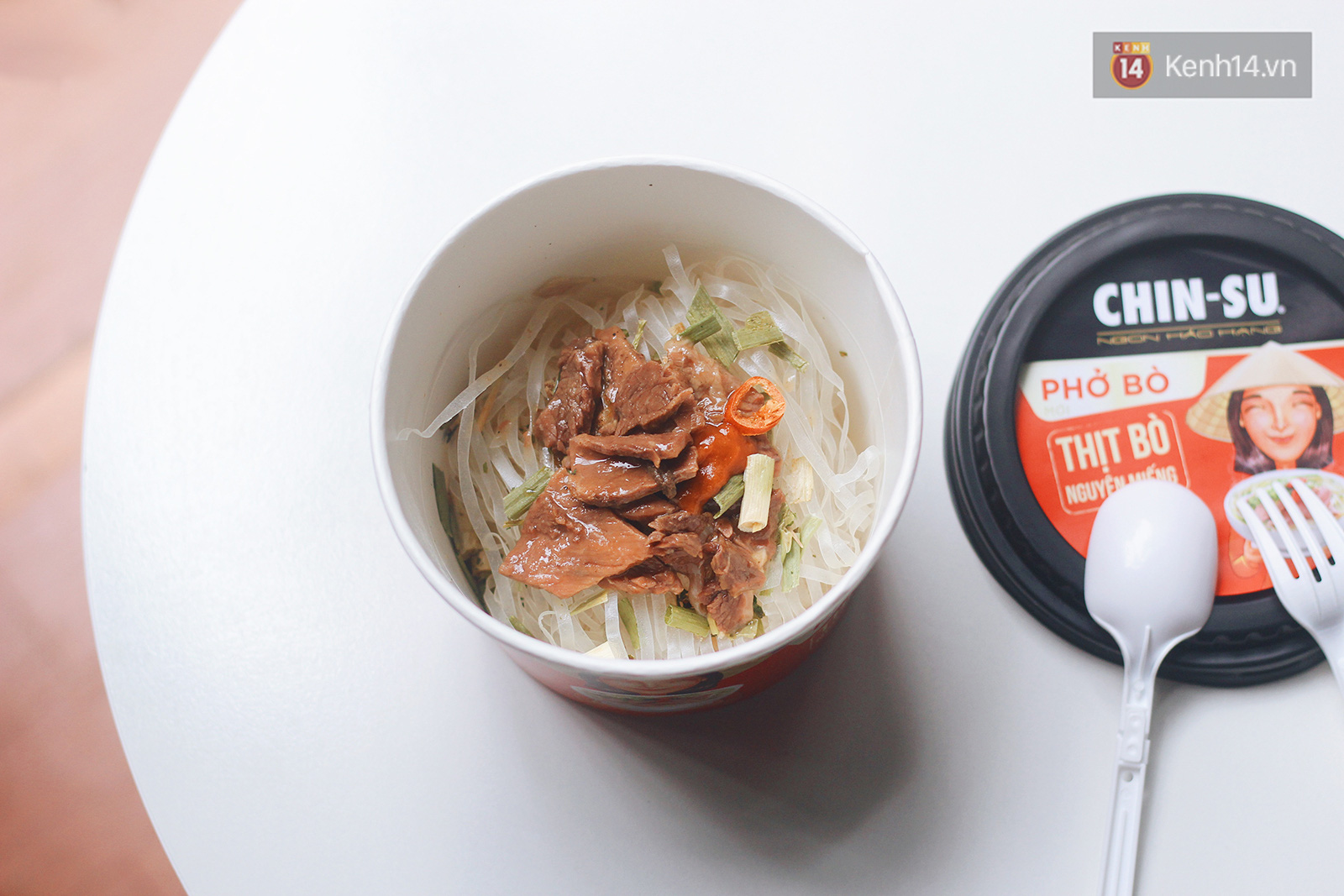 Review thật đến từng sợi m&oacute;n phở ăn liền đang g&acirc;y sốt cộng đồng mạng: hương vị thật sự như thế n&agrave;o? - Ảnh 5.