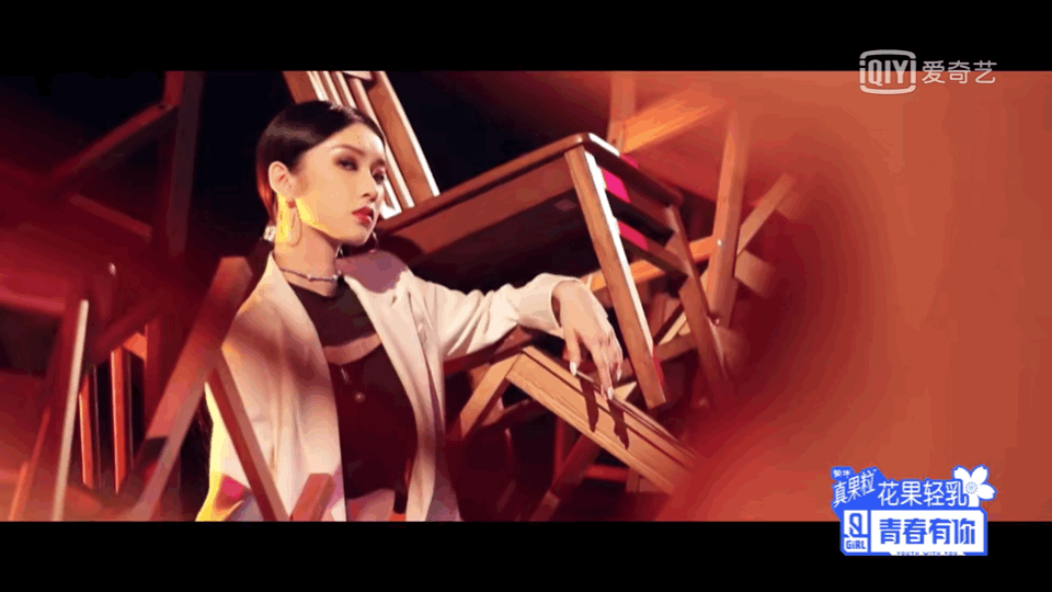 D&agrave;n học tr&ograve; &iacute;t nổi bật của Lisa bất ngờ b&ugrave;ng nổ nhan sắc: Sexy nghẹt thở, tomboy khiến chị em xịt m&aacute;u mũi - Ảnh 8.