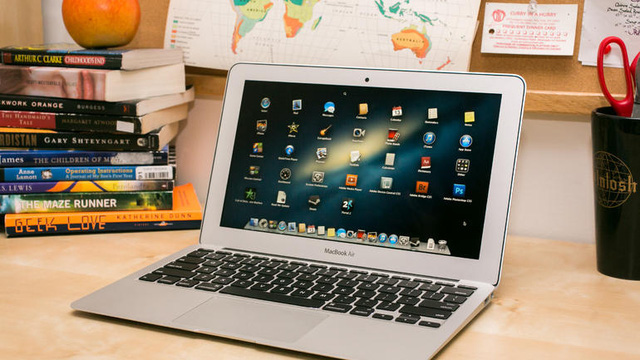 Thử dùng MacBook Air cũ 5 năm tuổi chống cháy thay laptop Windows: Cho sinh viên hay dân văn phòng thì vẫn cứ vô tư! - Ảnh 2.