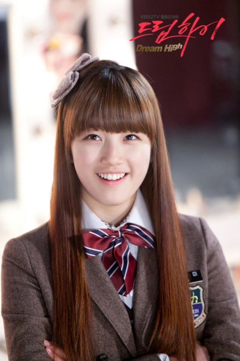 Dàn sao Dream High sau 9 năm: Suzy hốt cả 2 tài tử quyền lực, IU - Kim Soo Hyun đổi đời, khổ nhất là thành viên T-ara - Ảnh 4. Dàn sao Dream High sau 9 năm: Suzy hốt cả 2 tài tử quyền lực, IU - Kim Soo Hyun đổi đời, khổ nhất là thành viên T-ara - Ảnh 4.