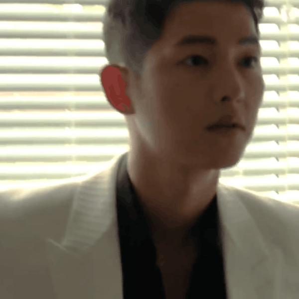 HOT: Song Joong Ki bất ngờ t&aacute;i xuất với visual xuất sắc, muốn dằn mặt Song Hye Kyo - Hyun Bin hay g&igrave; - Ảnh 3.