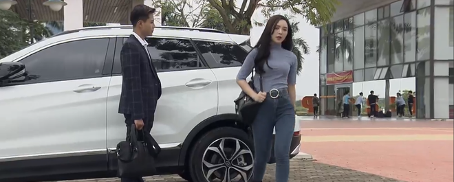 Giả bệnh sương sương, mợ tiểu tam &uacute;p sọt chồng người trước mặt ch&iacute;nh thất ở Đừng Bắt Em Phải Qu&ecirc;n tập 10 - Ảnh 12.