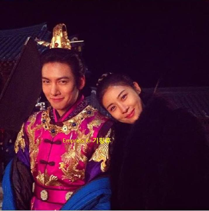 Đ&oacute;ng phim với ai cũng để lộ hint t&igrave;nh cảm tung t&oacute;e nhưng khi đứng cạnh mỹ nh&acirc;n n&agrave;y, Ji Chang Wook lại &ldquo;đơ như tượng&rdquo; - Ảnh 29.