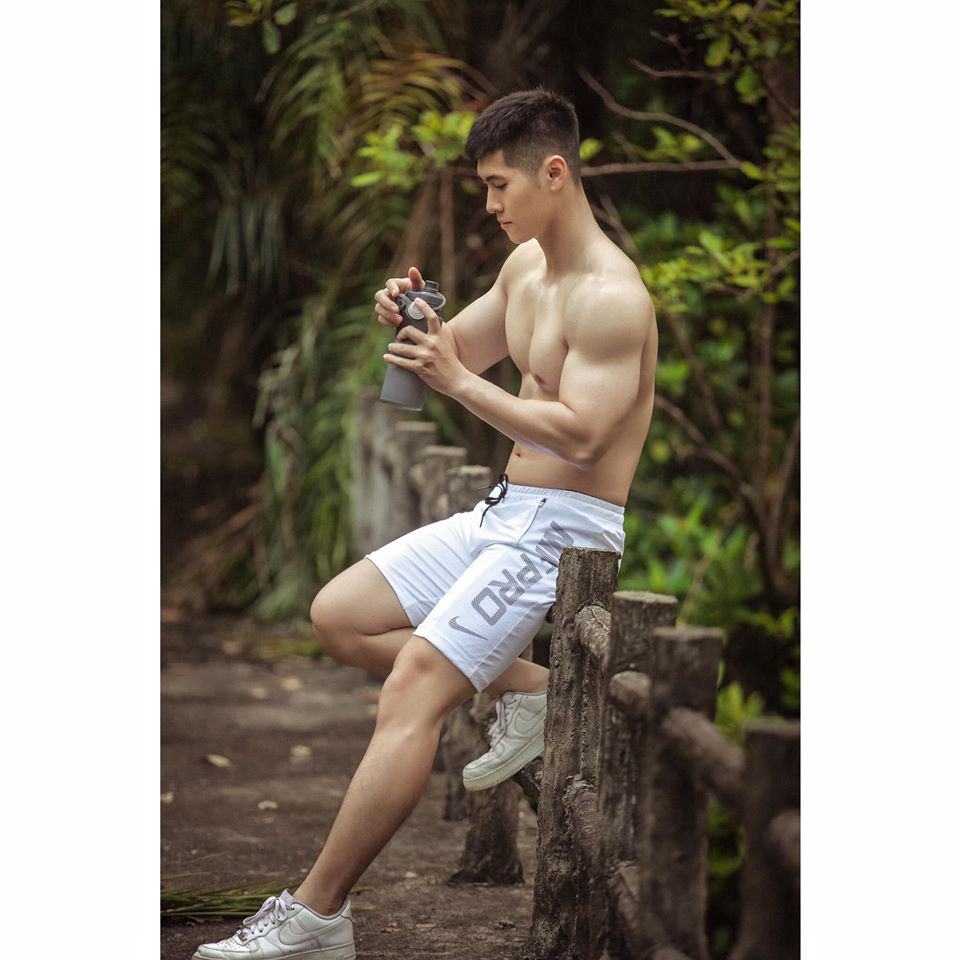 Cận cảnh 6 m&uacute;i của ch&agrave;ng PT bị loại v&igrave; qu&aacute; rụt r&egrave; tại Người ấy l&agrave; ai - Ảnh 5.