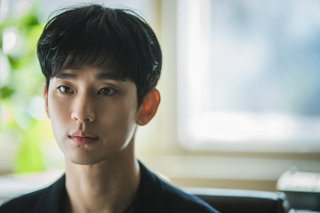 Kim Soo Hyun xịn đến mức đạo diễn Điên Thì Có Sao vừa nhìn CV đã phán: Tôi cứ chọn cậu ấy chẳng cần lí do gì hết - Ảnh 2.