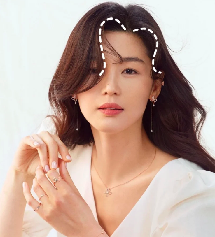 Đ&acirc;y ch&iacute;nh l&agrave; 4 kiểu m&aacute;i uốn phồng đang được c&aacute;c kiều nữ H&agrave;n từ mợ chảnh đến tiểu tam ưa chuộng - Ảnh 1.