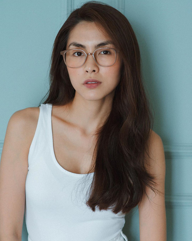 Nhan sắc H&agrave; Tăng qua ống k&iacute;nh team qua đường: Để mặt mộc, diện đồ giản dị vẫn cực xinh, đ&uacute;ng chuẩn ngọc nữ Vbiz! - Ảnh 3.